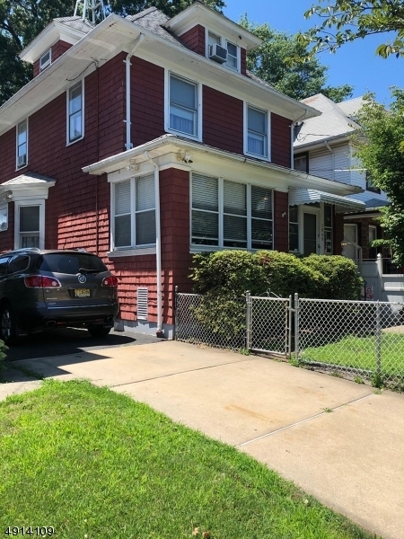 Property Photo:  1048 Dewey Pl  NJ 07202 