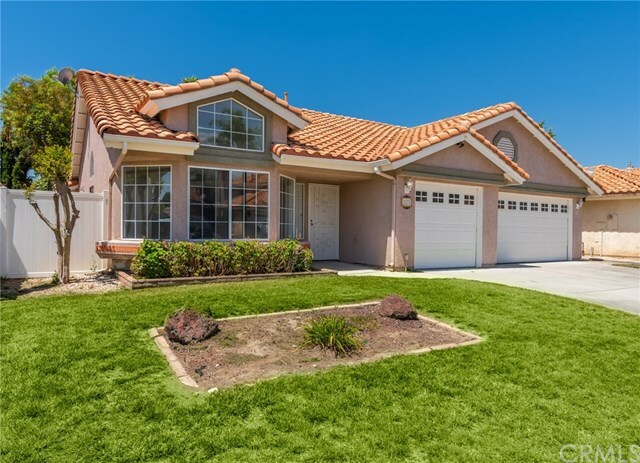 Property Photo:  2175 Garland Way  CA 92545 