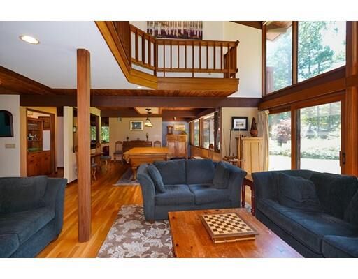 Property Photo: 41 Canterbury Ct MA 01741