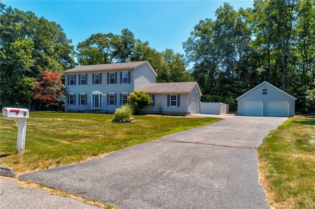 Property Photo:  8 Wimberly Drive  CT 06370 