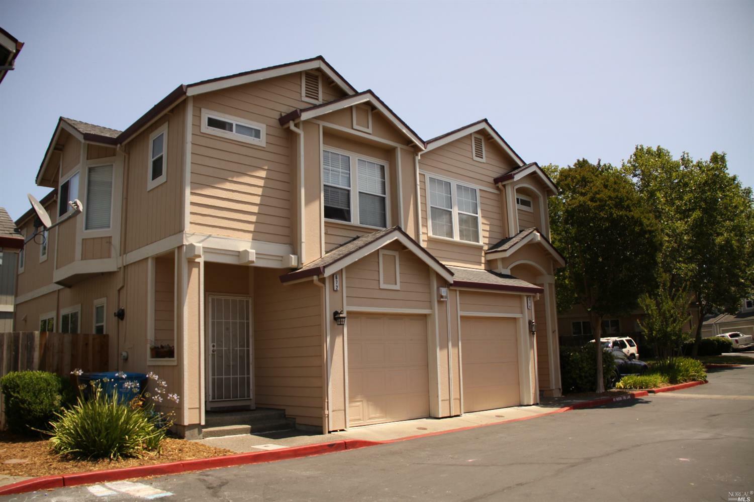 Property Photo:  672 Santa Ana Circle  CA 95404 