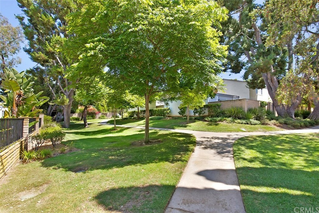 Property Photo:  72 Sequoia Tree Lane  CA 92612 