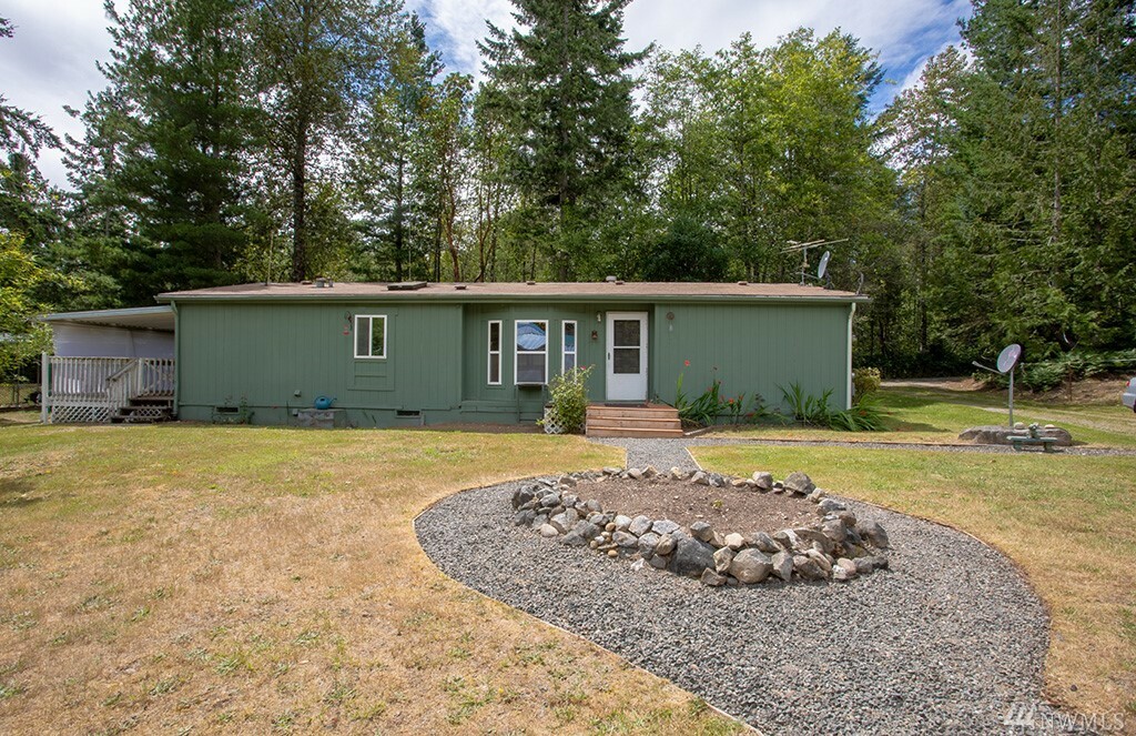 Property Photo: 5156 Glory Lane NW WA 98380