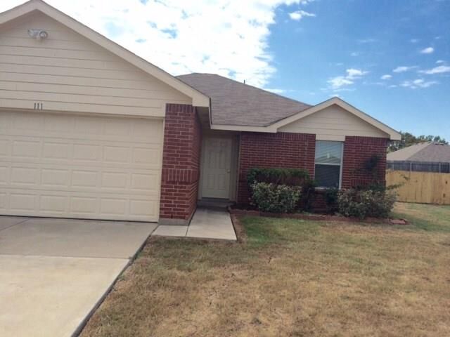 Property Photo:  111 Live Oak Lane  TX 75160 