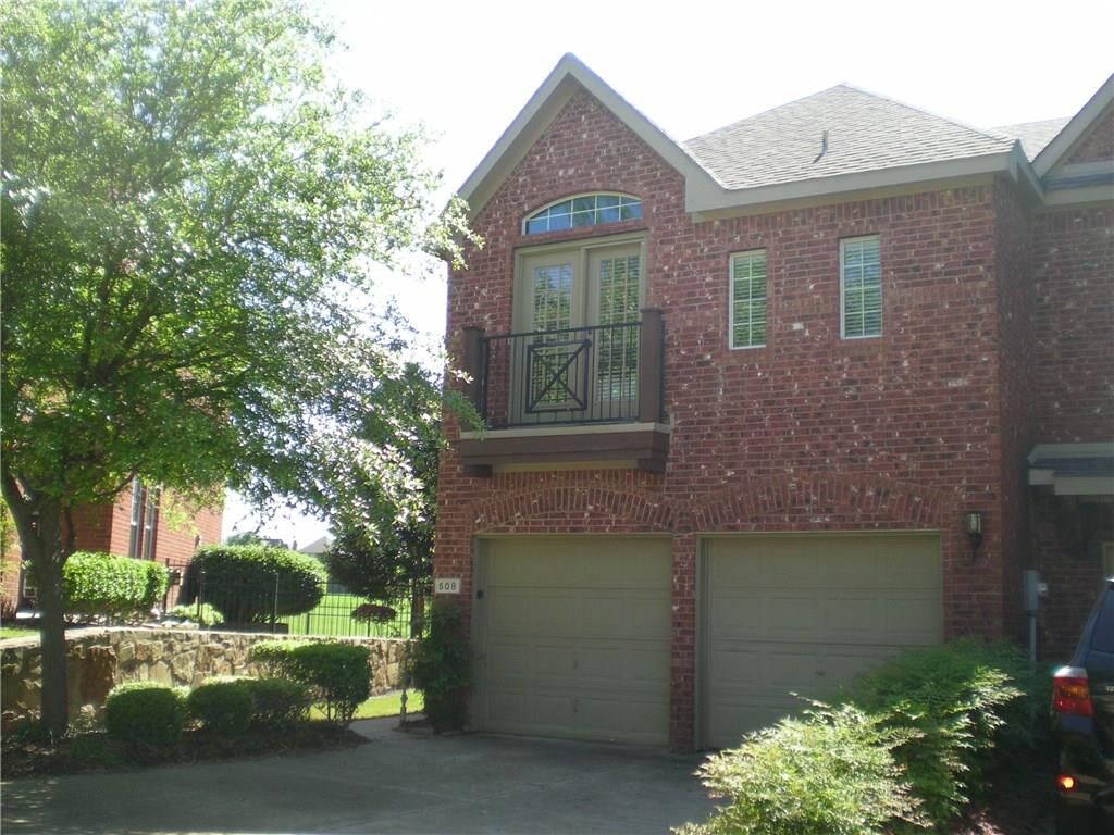 Property Photo: 508 Mozart Way TX 75072