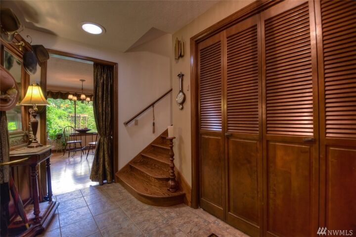 Property Photo: 3013 Country Club Lp NW WA 98502