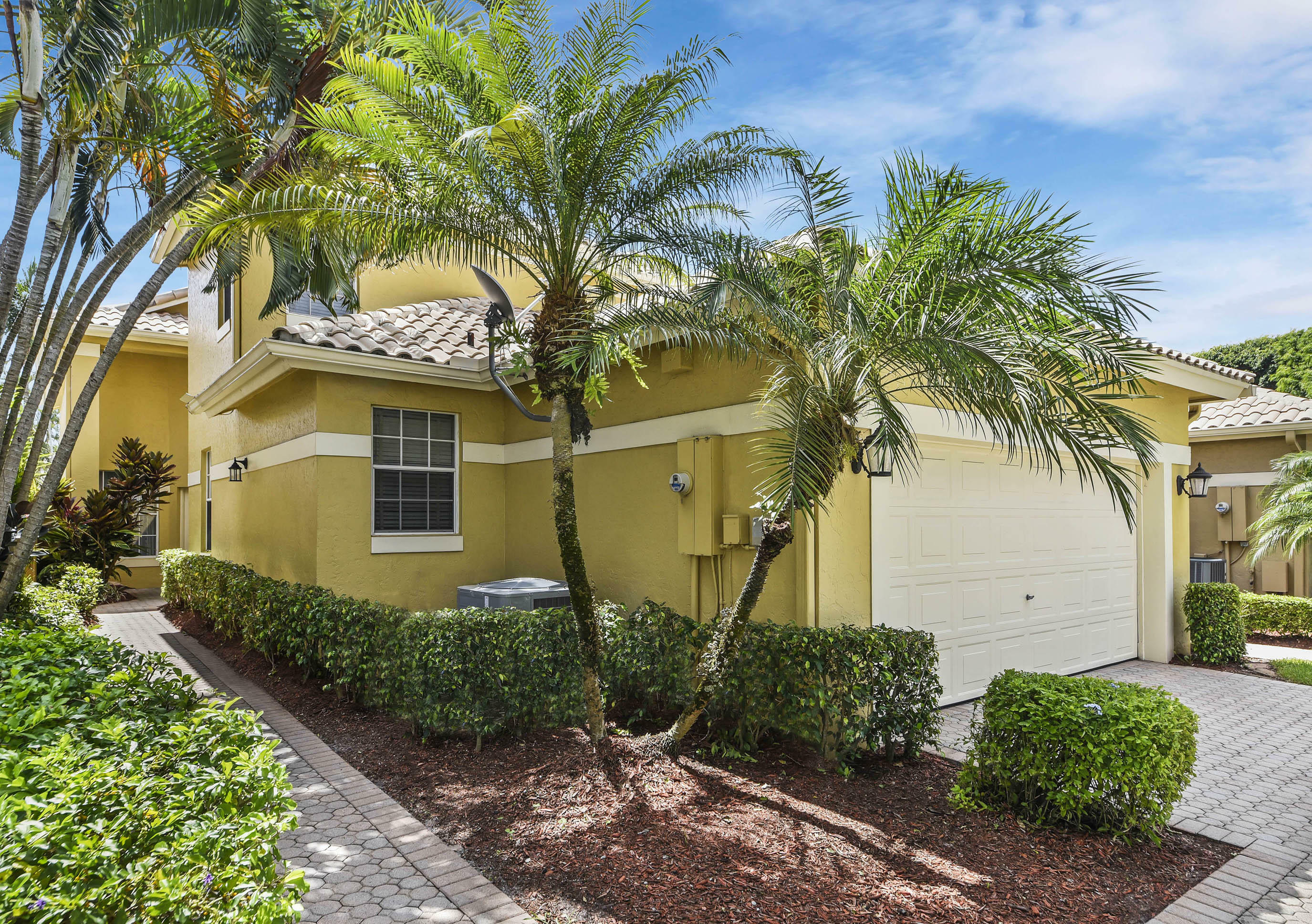 Property Photo: 6638 NW 25th Terrace FL 33496