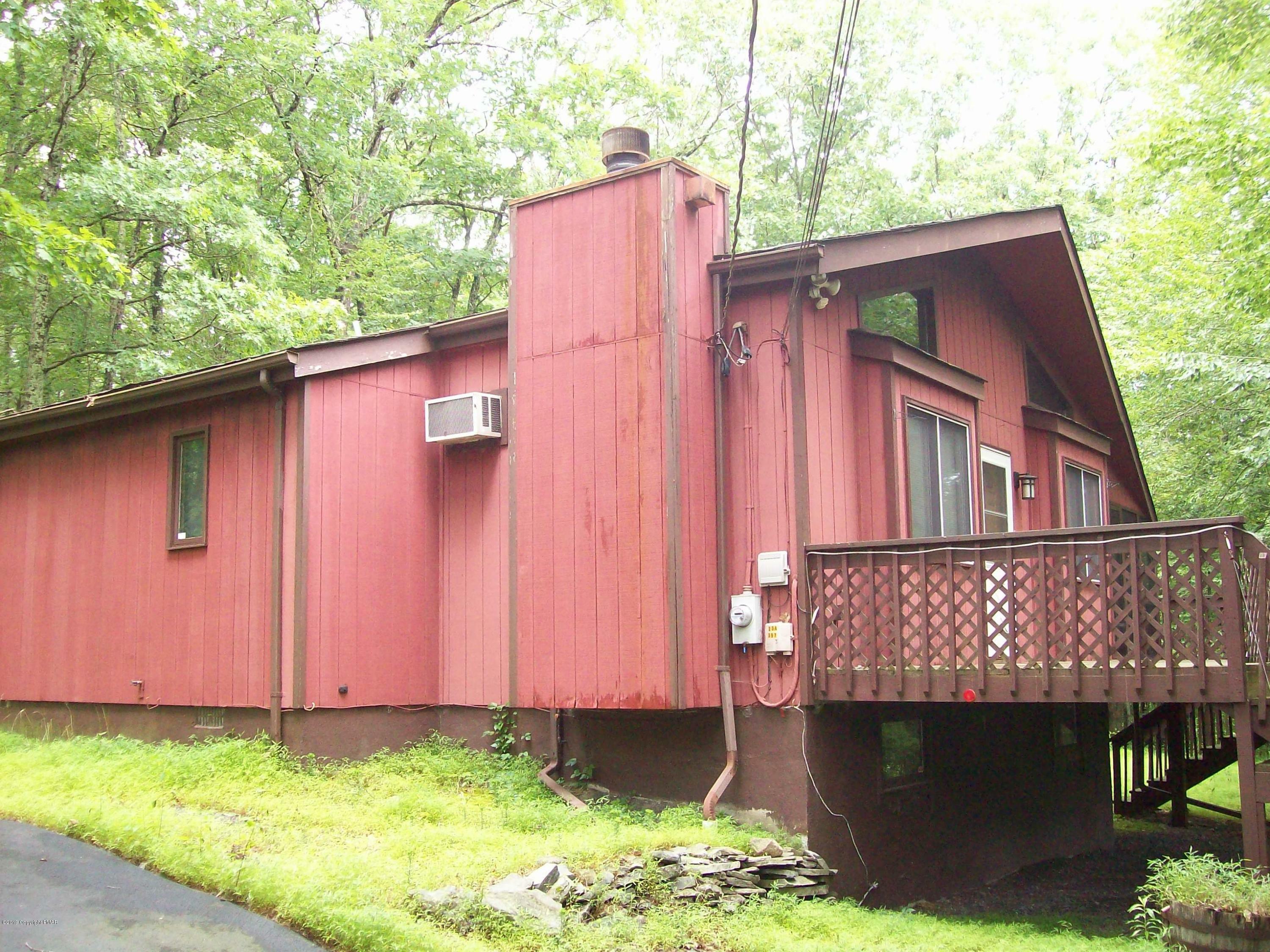 Property Photo:  2215 Apley Court  PA 18324 