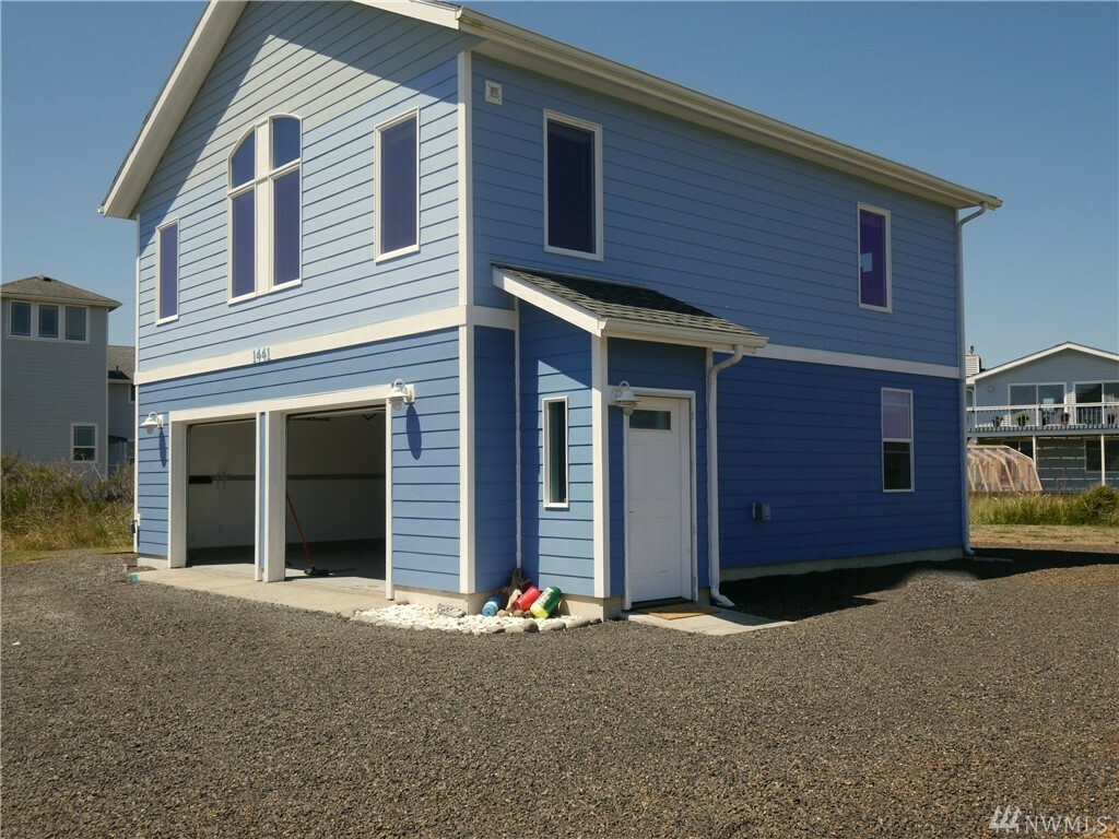 Property Photo:  1441 Storm King Ave SW  WA 98569 