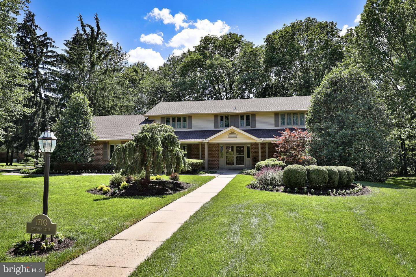 Property Photo:  1703 Benjamin Drive  PA 19002 