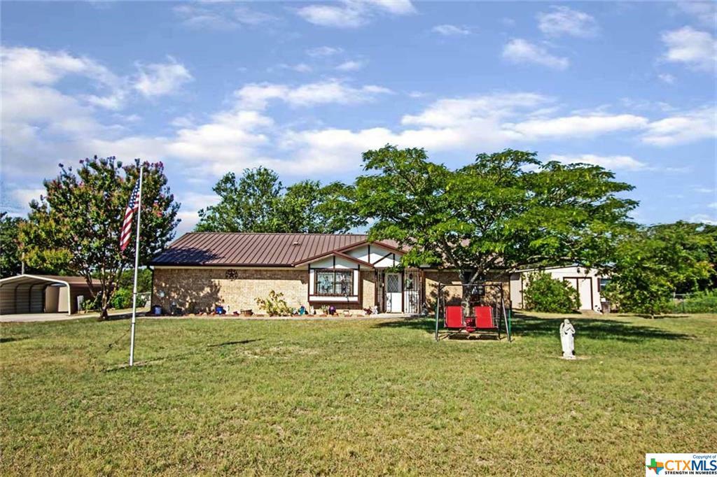 Property Photo:  109 County Road 221  TX 76539 