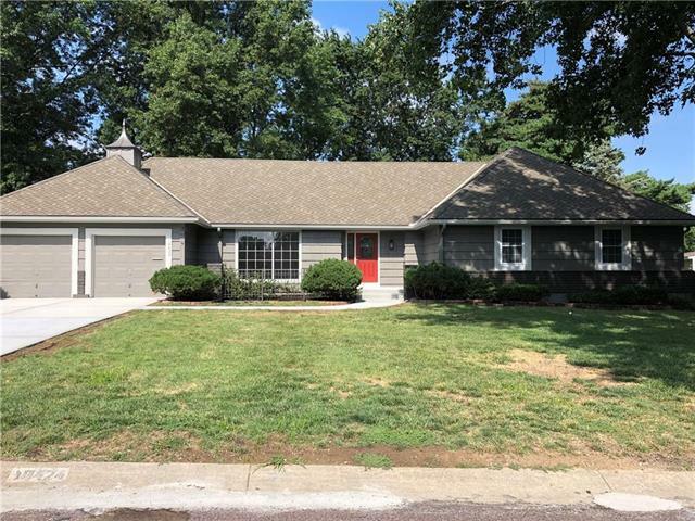 Property Photo: 10424 England Street KS 66212