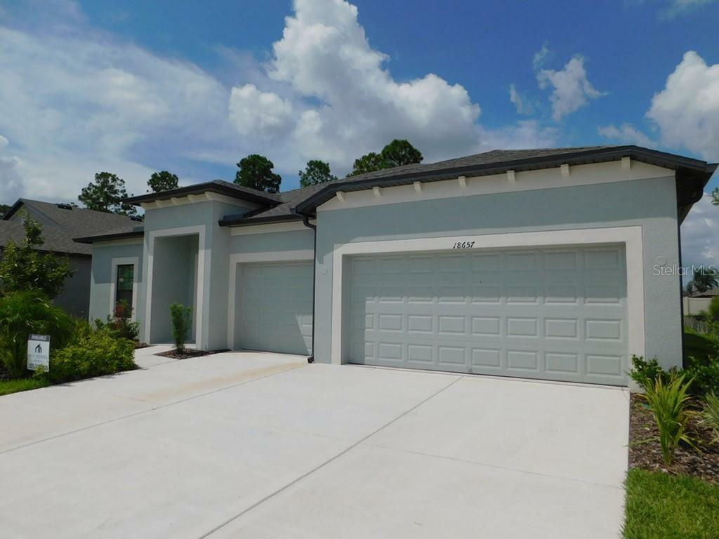 Property Photo:  18657 Obregan Drive  FL 34610 