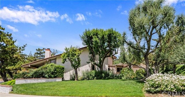Property Photo:  5535 Via Dos Cerros  CA 92507 