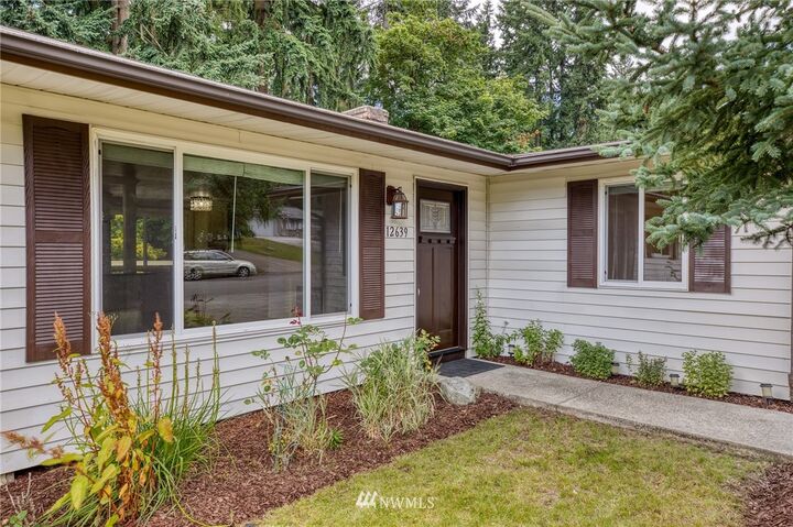 Property Photo: 12639 177th Place SE WA 98059