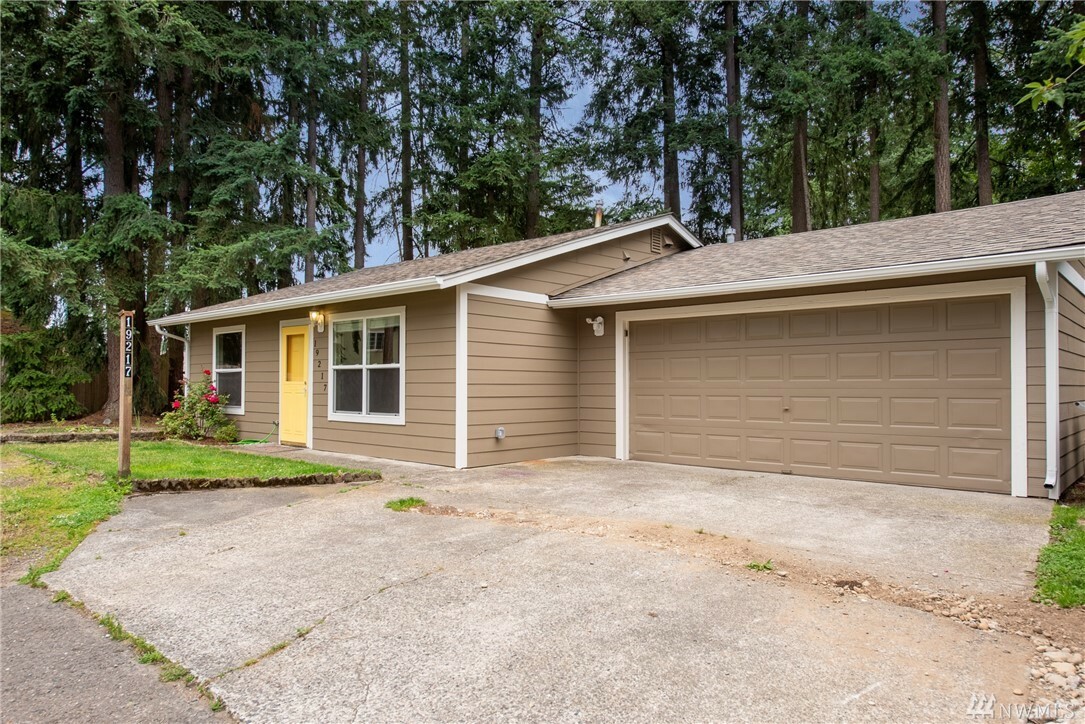 Property Photo:  19217 SE 269th St  WA 98042 