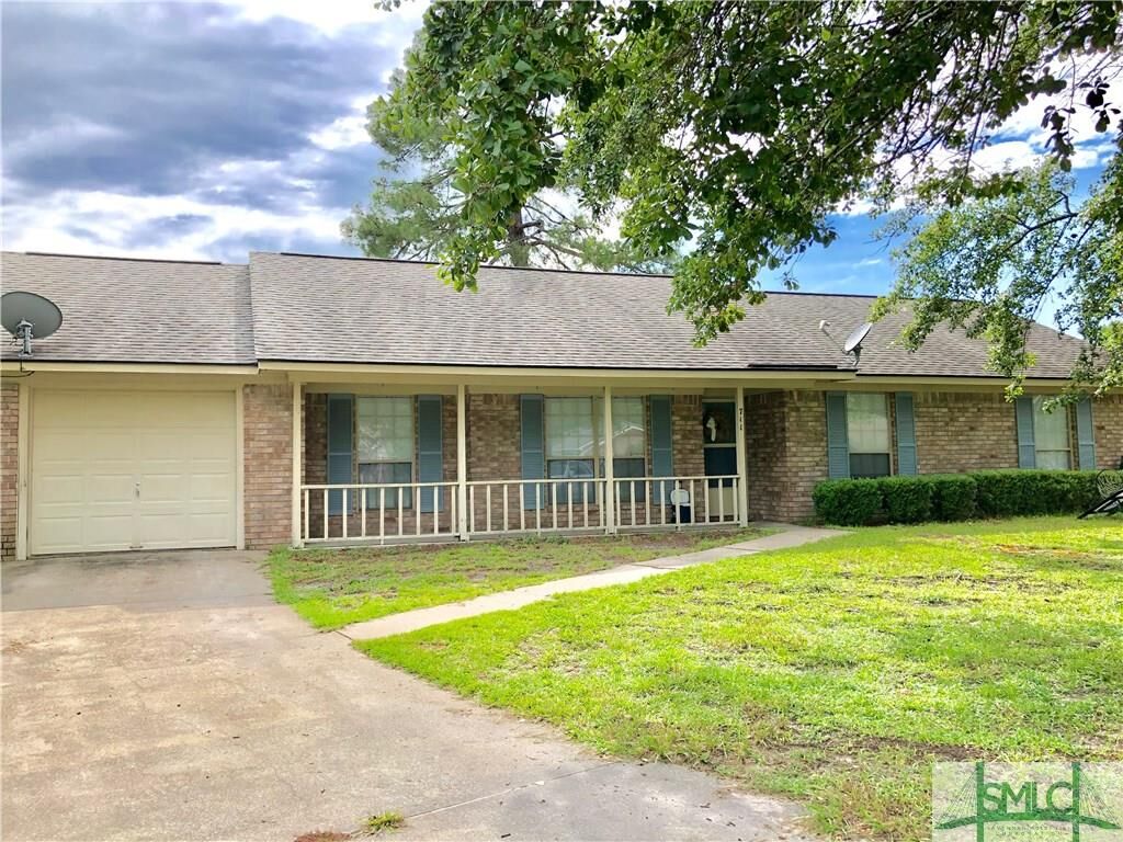 Property Photo: 711 Edgewood Court GA 31313