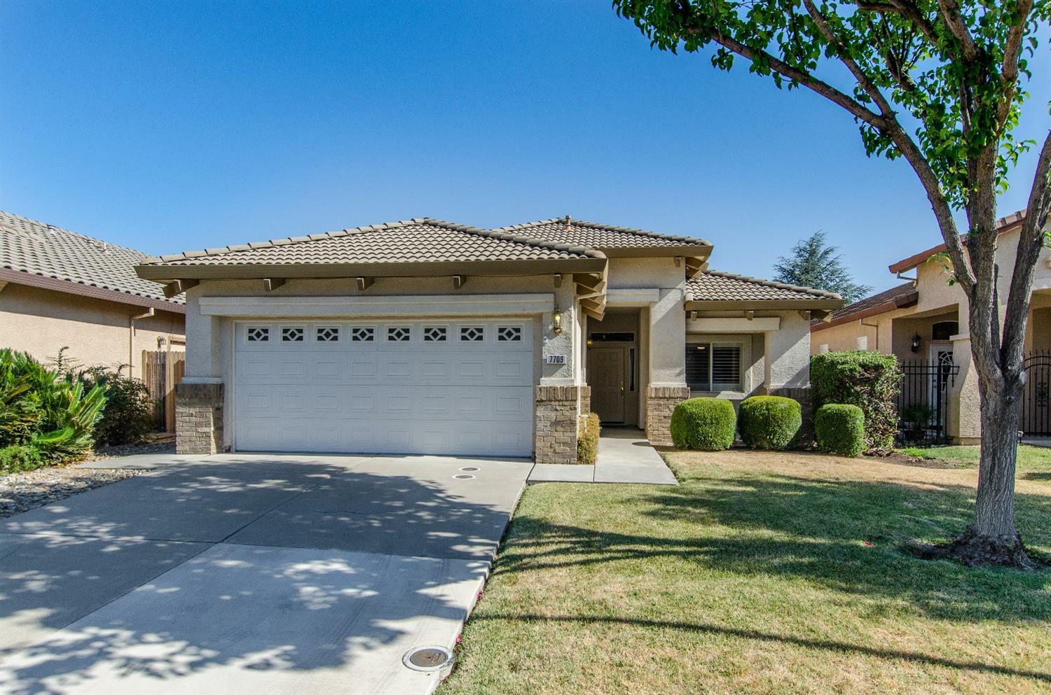 Property Photo:  7709 Brabham Way  CA 95758 