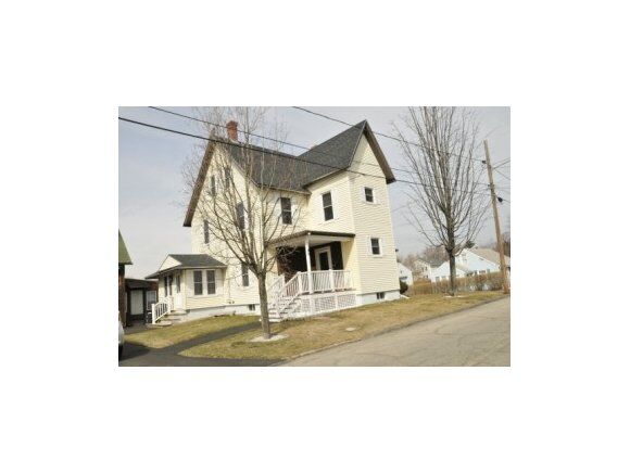 Property Photo:  98 Forest Street  NH 03102 