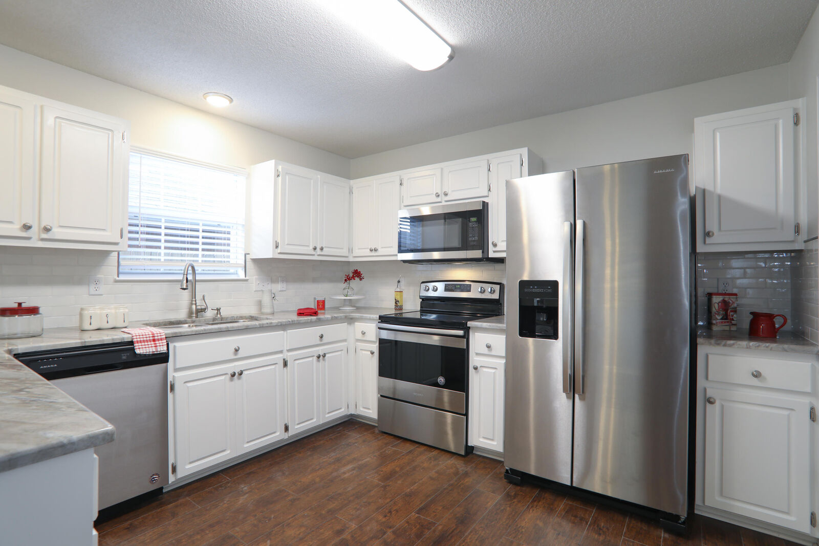 Property Photo: 626 Randall Roberts Road FL 32547