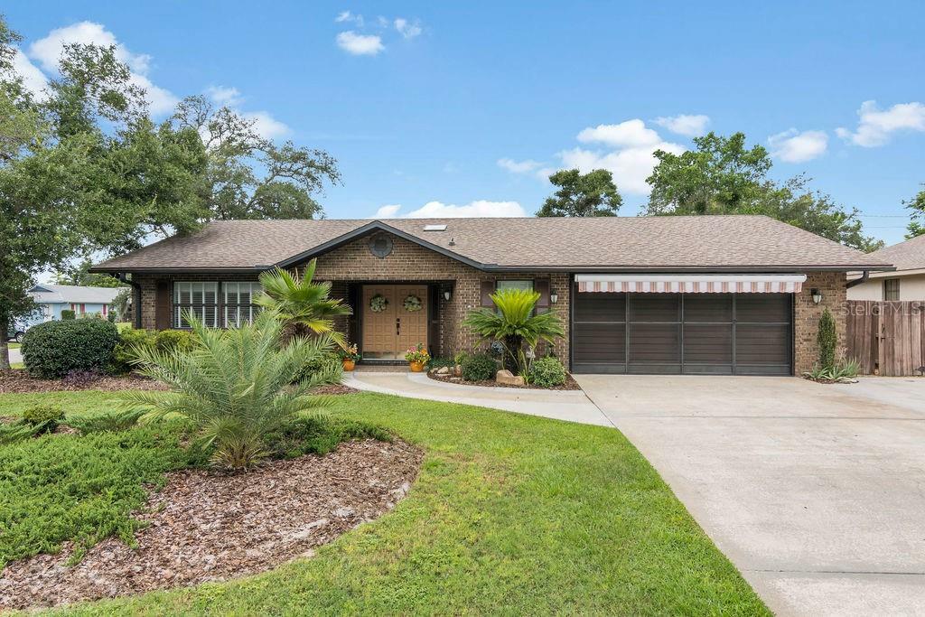 Property Photo:  1818 Fayetteville Avenue  FL 32725 