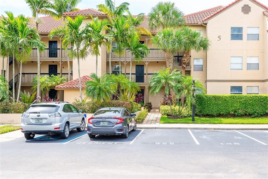 Property Photo: 2400 Feather Sound Drive 515 FL 33762