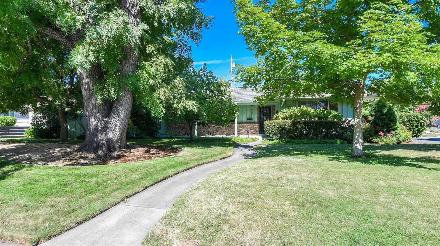 Property Photo:  201 Sandburg Drive  CA 95819 