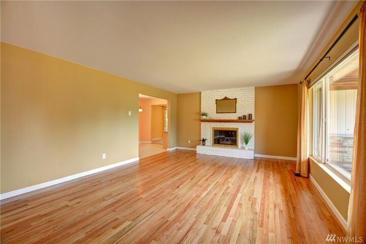 Property Photo:  7407 69th Ave NE  WA 98270 