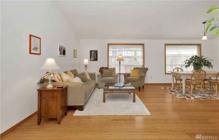 Property Photo:  1415 12th Ave SW  WA 98502 