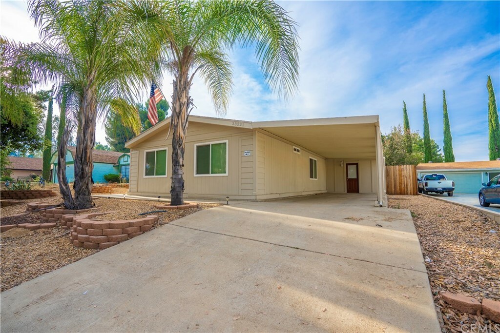 Property Photo:  33221 Mill Pond Drive  CA 92595 