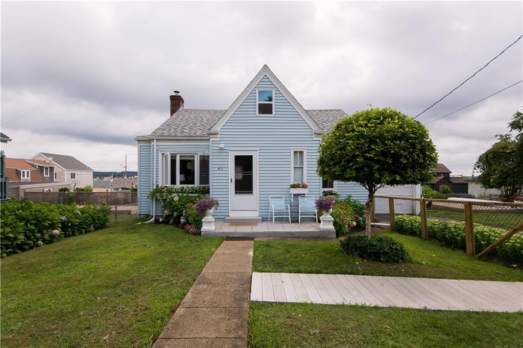 Property Photo: 40 Narragansett Av RI 02871