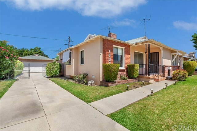 Property Photo:  1633 E Holly Oak Drive  CA 91791 