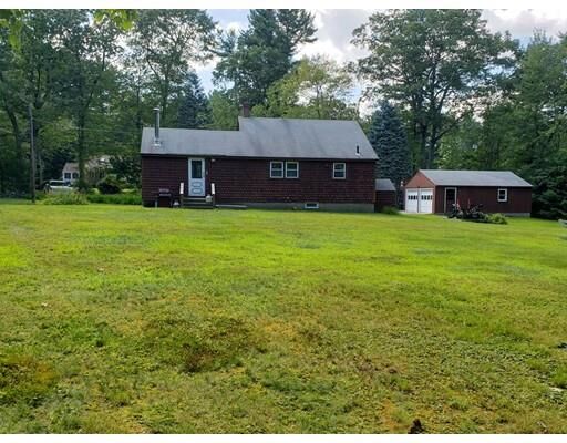 Property Photo: 14 Spaulding Hill Rd NH 03076