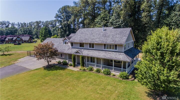 Property Photo: 1222 145th Ave SE WA 98290