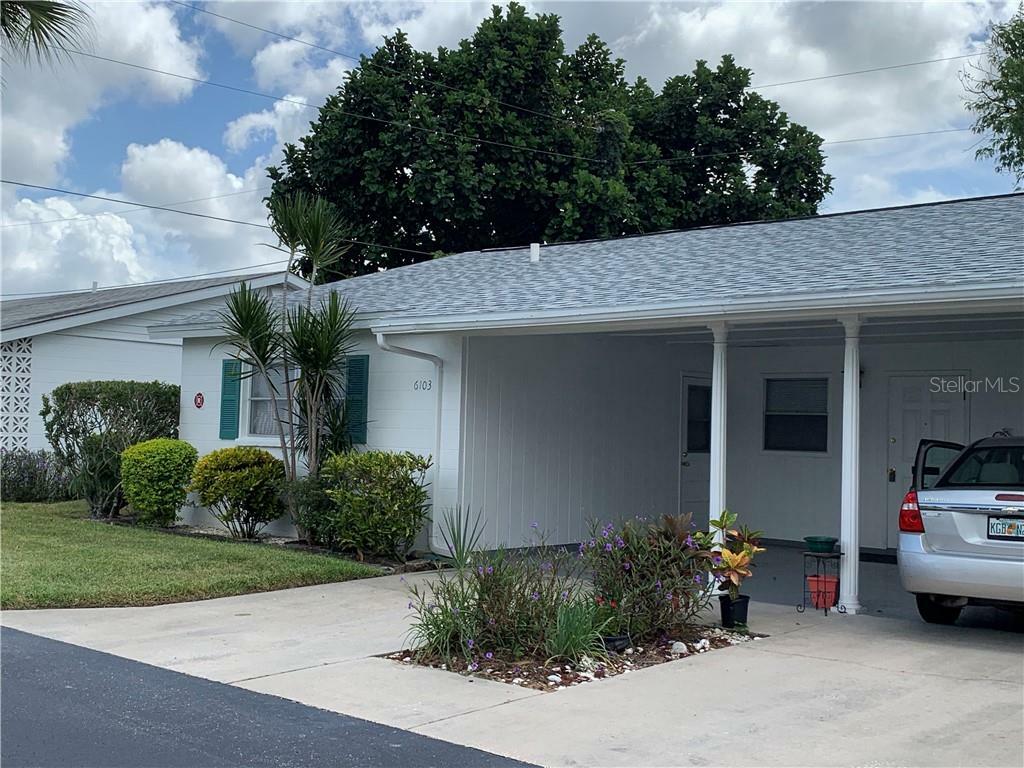 Property Photo:  6103 Coral Way  FL 34207 