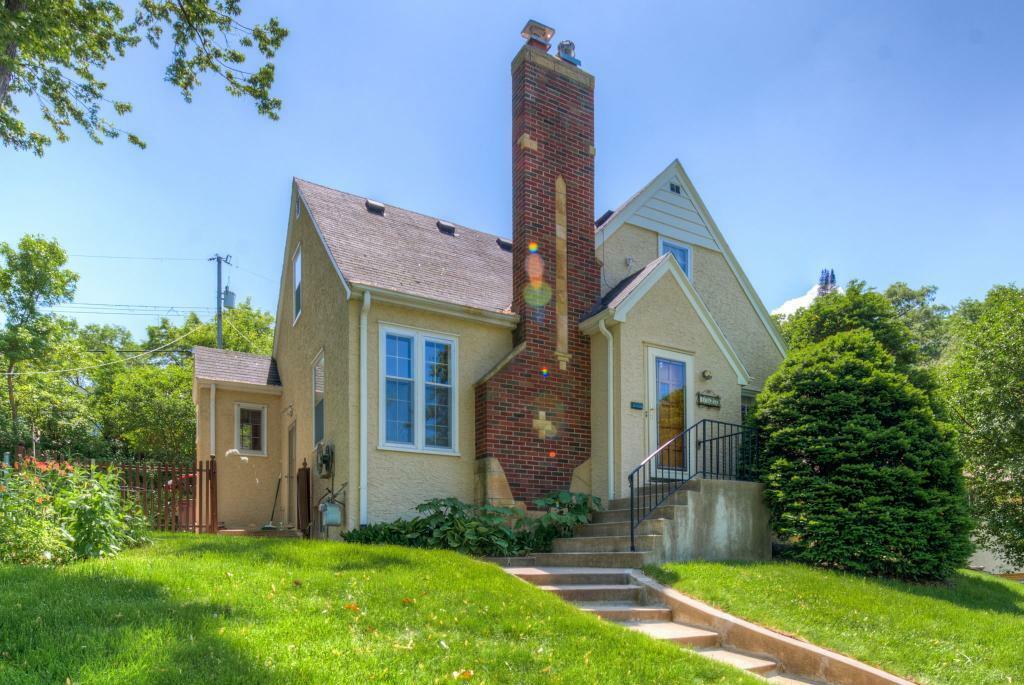 Property Photo:  3522 Architect Avenue  MN 55418 