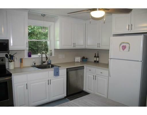 Property Photo:  25 Manomet Beach Blvd 1  MA 02360 