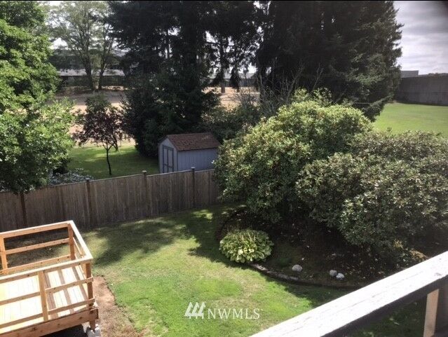 Property Photo: 910 N Frace WA 98406