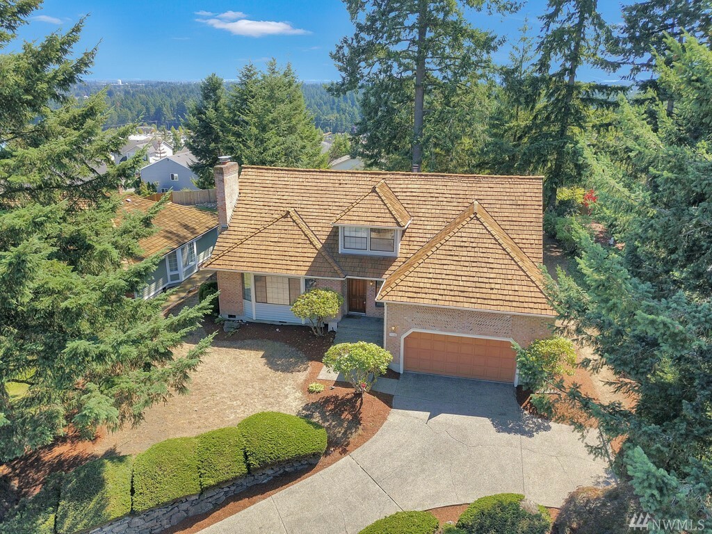 Property Photo:  7118 57th St Ct W  WA 98467 