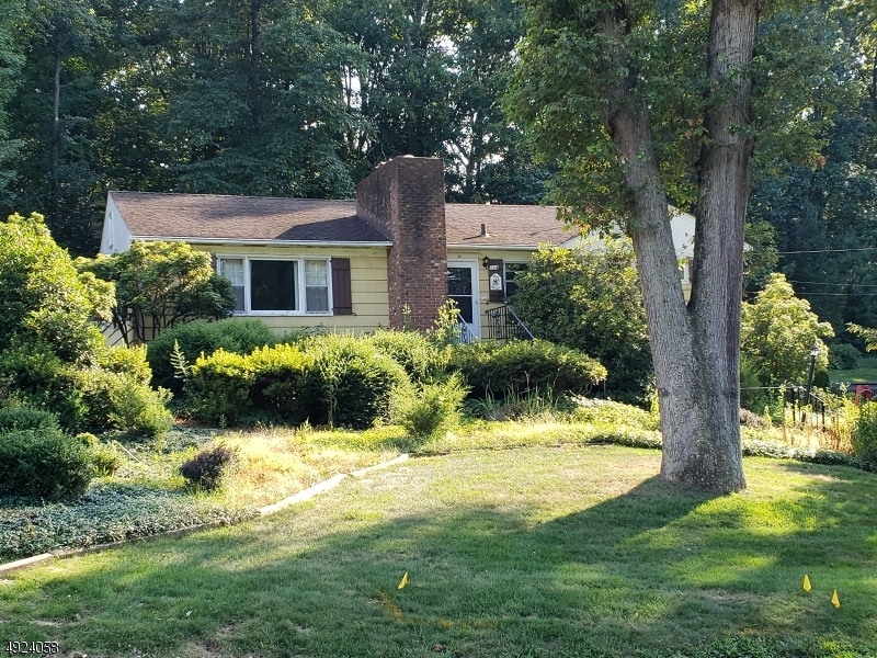 Property Photo:  114 Timber Dr  NJ 07922 