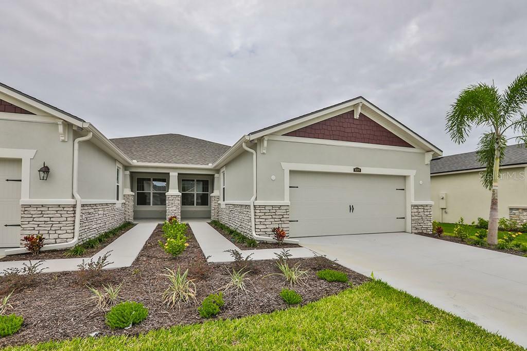 Property Photo:  10309 Planer Picket Drive 298  FL 33569 