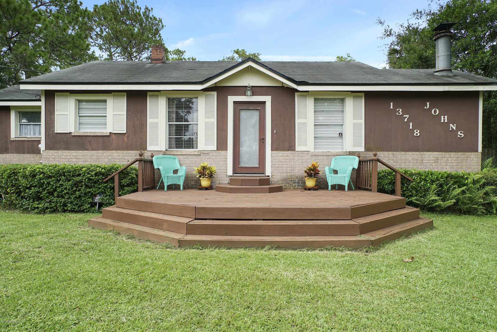 Property Photo:  13718 Chauny Road  FL 32224 