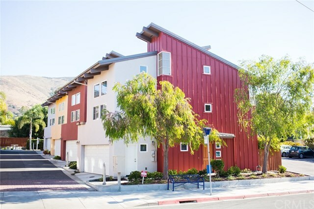 Property Photo:  1218 Southwood Drive 7  CA 93401 