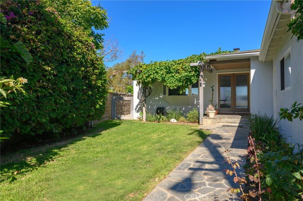 Property Photo:  25912 Richville Drive  CA 90505 