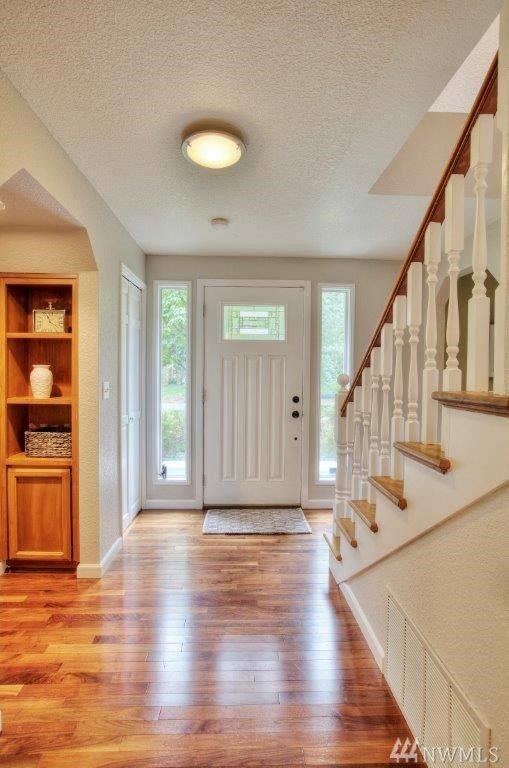 Property Photo:  18504 SE 287th St  WA 98042 