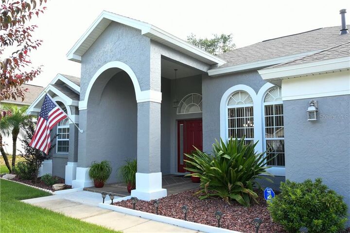 Property Photo:  2755 Cedaridge Circle  FL 34711 