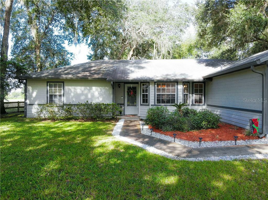 Property Photo:  1230 Pecan St  FL 34744 