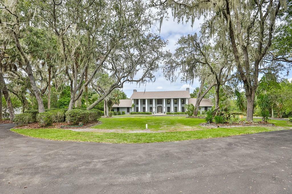 Property Photo:  5124 Lithia Springs Road  FL 33547 