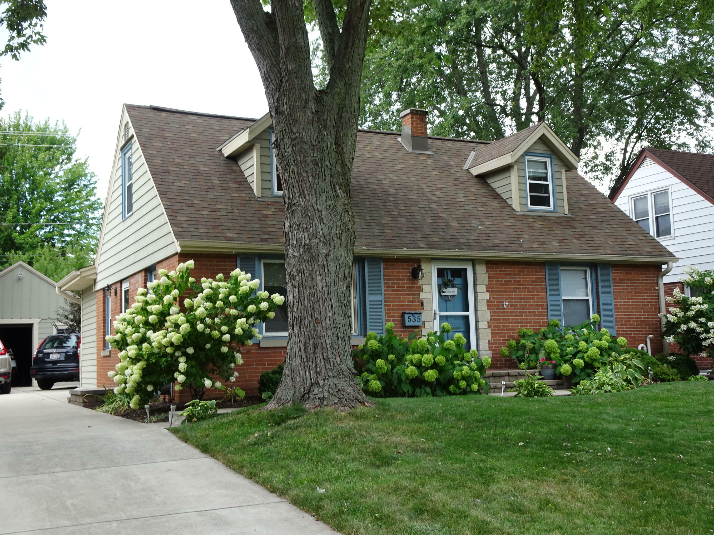 Property Photo:  535 N 104th St  WI 53226 