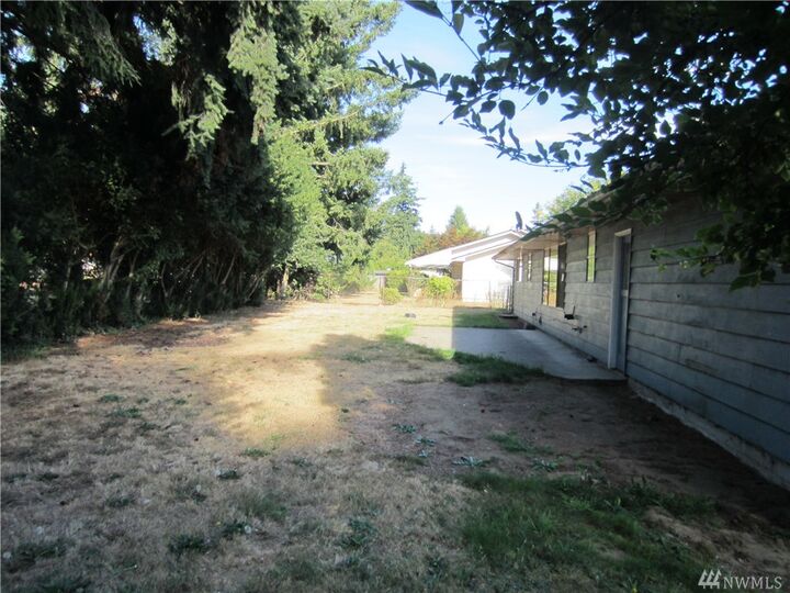 Property Photo: 5205 76th Place NE WA 98270